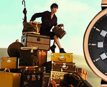 十一长假准备出国旅行 为什么必须要戴两地时腕表？