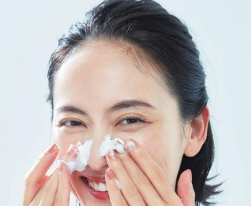 纠正洗脸方式，如何正确去除“氧化皮脂”？