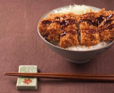 蛋包饭将是2018年最流行美食？这些日式洋食你都吃过吗